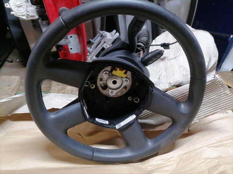 Руль Audi A3 8P1 BSE 2007 (б/у)