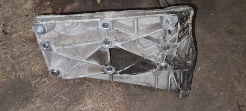 Кронштен ДВС Porsche Cayenne 957 48.01 лев. (б/у)