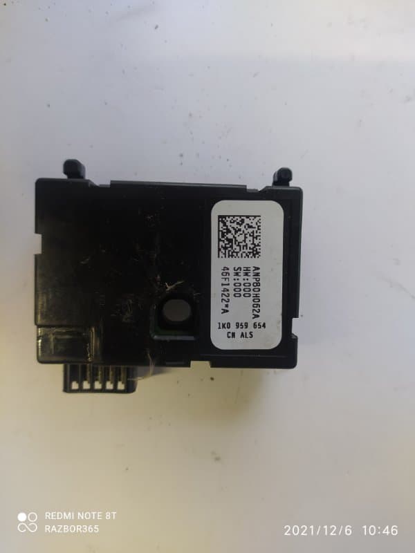 Датчик угла поворота руля VOLKSWAGEN Golf 5 1K BLF 2007 (б/у)