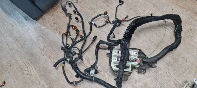 Проводка ДВС Volvo S60 2006 B5254T 2006 (б/у)