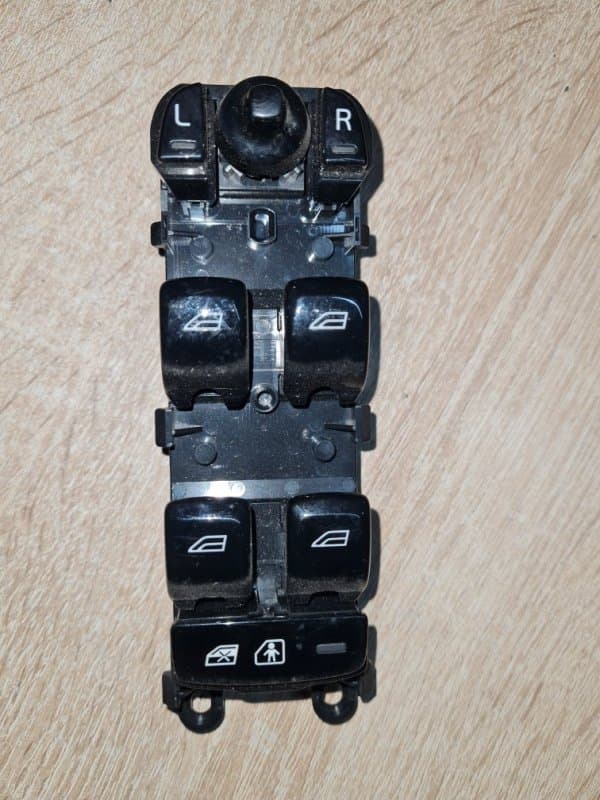 Блок управления стеклоподъёмниками Volvo Xc90 ВНЕДОРОЖНИК D4204T11 2017 (б/у)