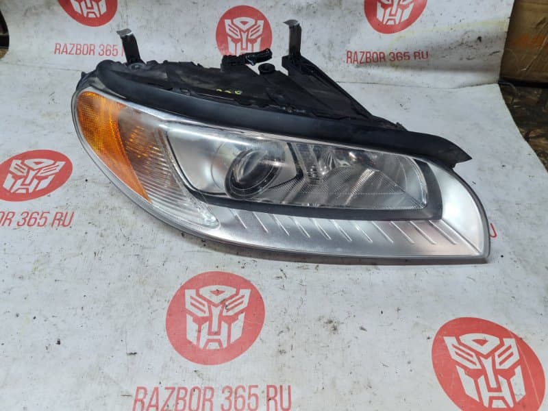 Фара ксенон Volvo V70 BW B5254T6 2009 перед. прав. (б/у)