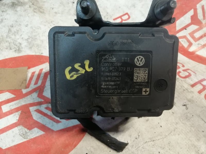 Блок abs Volkswagen Touran 1T3 CAV 2012 (б/у)