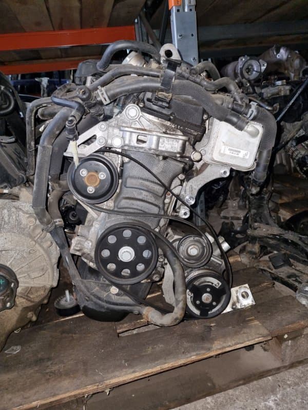 ДВИГАТЕЛЬ CBZ Volkswagen Polo 6R1 CBZ 2012 (б/у)