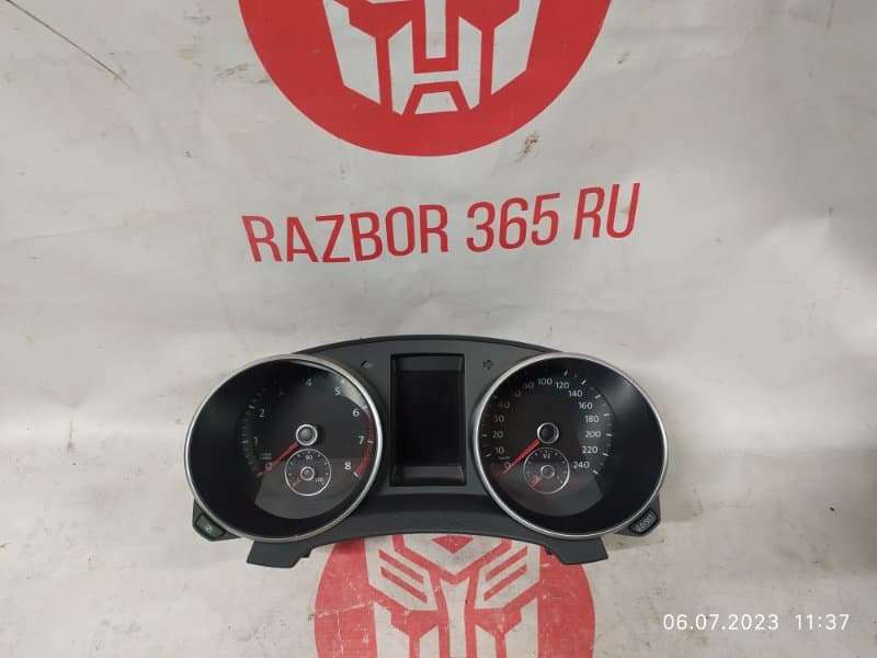 Щиток приборов Volkswagen Golf AJ5 CAX 2011 (б/у)