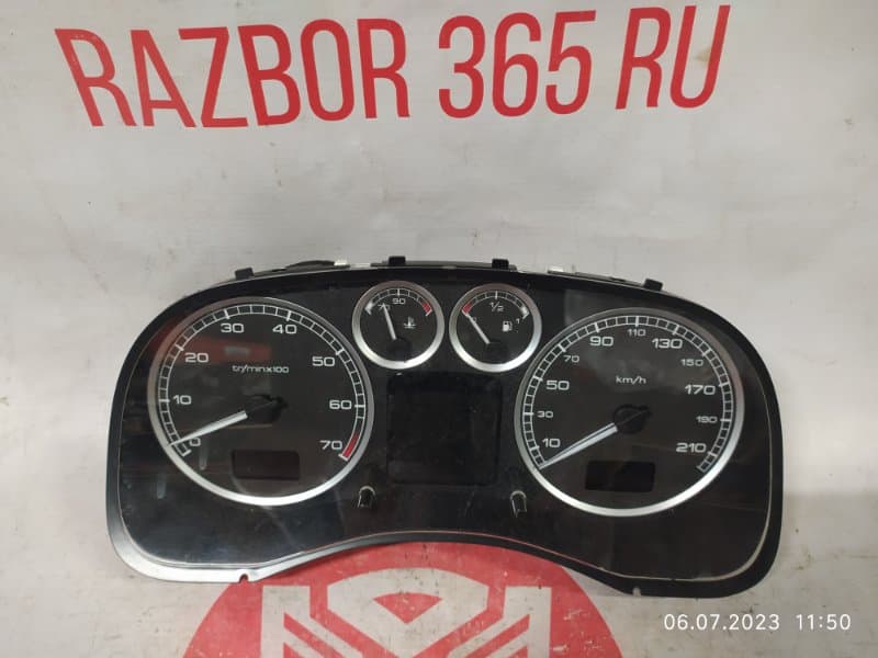 Щиток приборов Peugeot 307 3H RFN 2004 (б/у)