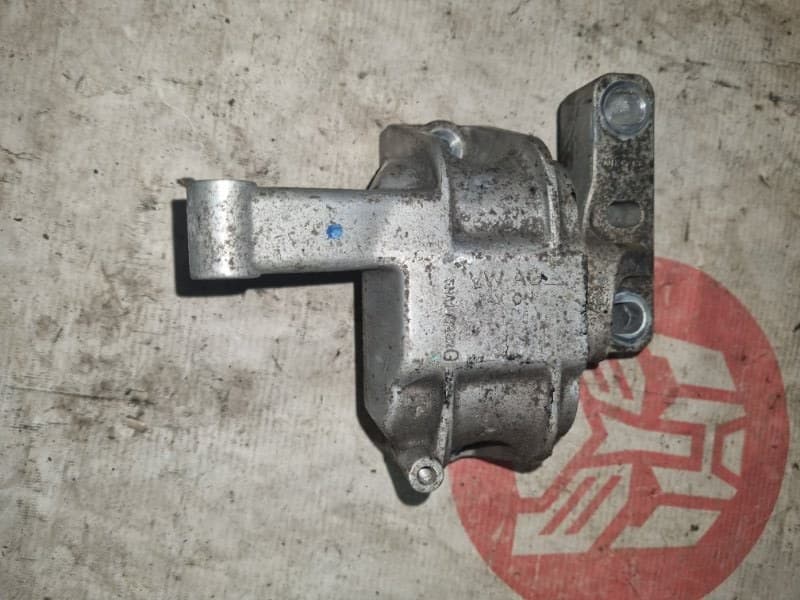 Опора ДВС Volkswagen Tiguan 5N1 CAW 2010 перед. прав. (б/у)
