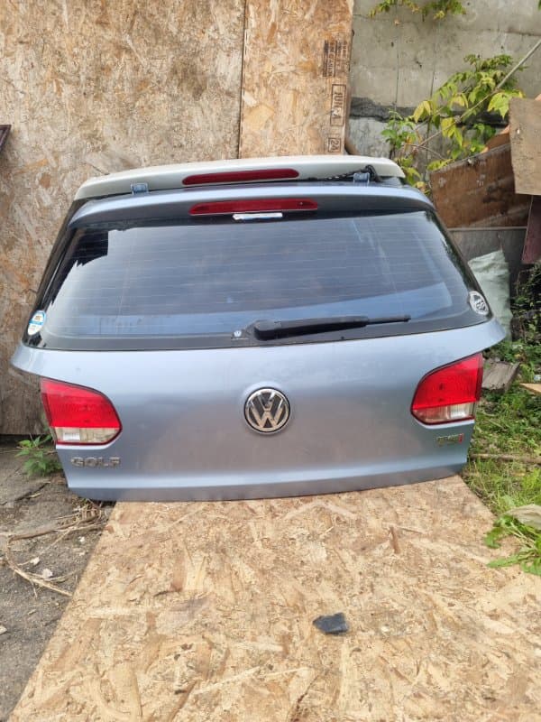 Крышка багажника Volkswagen Golf 5K1 CAX 2011 (б/у)