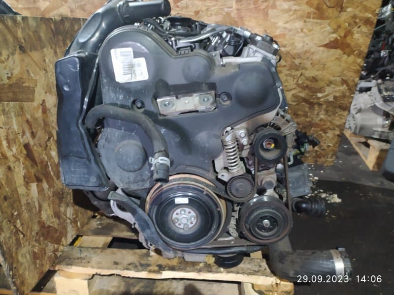 ДВИГАТЕЛЬ D4204T14 Volvo v40 MV D4204T14 2014 (б/у)