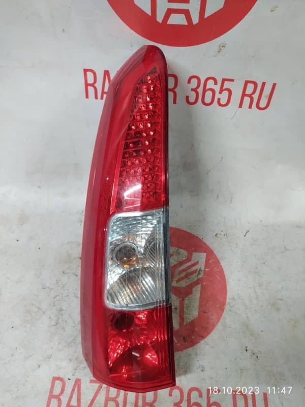Фонарь VOLVO XC70 P2 B5254T2 2006 задн. лев. (б/у)