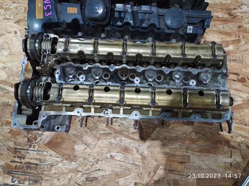 Головка блока цилиндров BMW 5 E60 N53B30A 2008 (б/у)