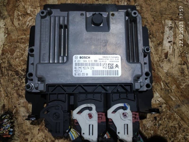 БЛОК УПРАВЛЕНИЯ ДВИГАТЕЛЯ Peugeot 308 4E 5F02 EP6CDT EUR 5 2010 (б/у)