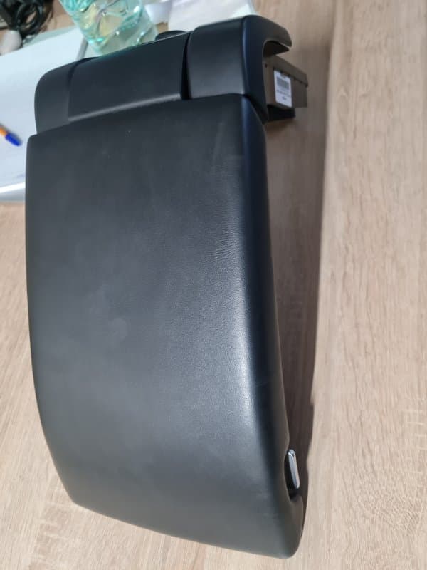 Крышка подлокотника Volvo S80 AS B6324S 2009 (б/у)
