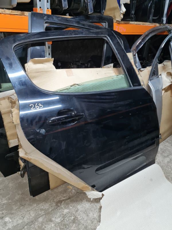Дверь Peugeot 308 4С 5FW EP6CD EUR4 2009 задн. прав. (б/у)