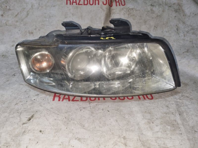 Фара ксенон Audi A4 8E5 AMB 2003 перед. прав. (б/у)