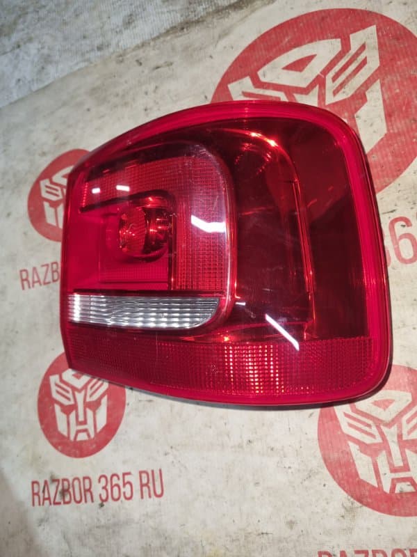 Фонарь Volkswagen Touran 1T3 CAV 2011 задн. прав. (б/у)