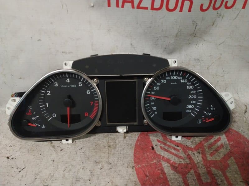 Щиток приборов Audi A6 4F2 BDX 2007 (б/у)