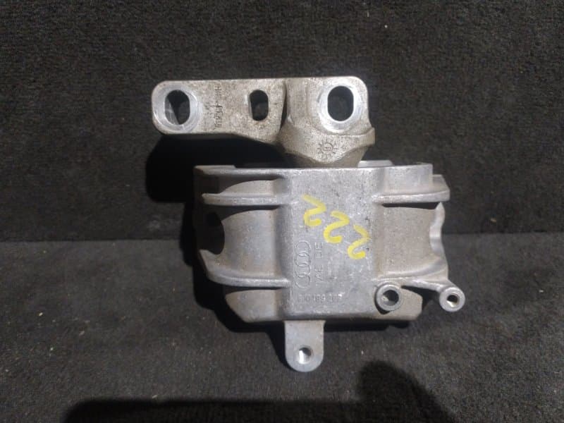 Опора ДВС Audi TT 8J3 CCZ 2007 перед. прав. (б/у)