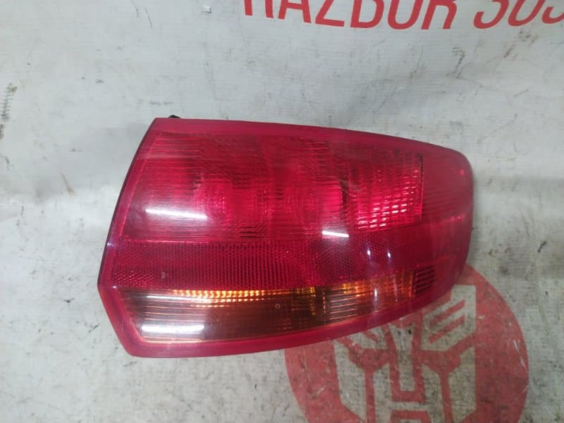 Фонарь Audi A3 8P1 BSE 2006 задн. прав. (б/у)