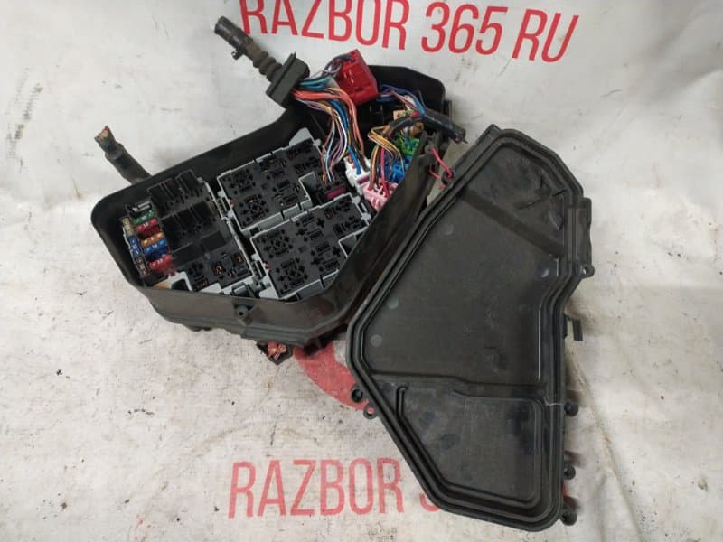 Блок предохранителей Volkswagen Touareg 7L6 BMV 2005 (б/у)