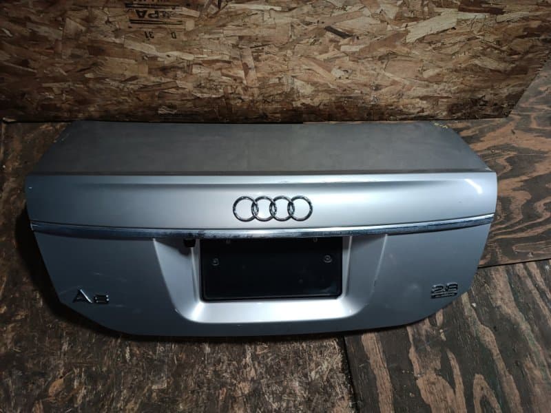 Крышка багажника Audi A6 4F2 BDX 2008 (б/у)