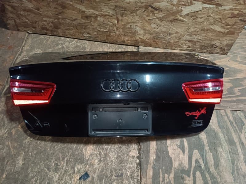 Крышка багажника Audi A6 4G2 CHVA 2014 (б/у)