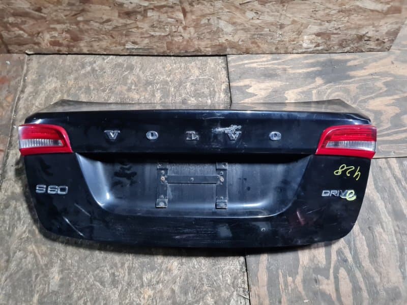 Крышка багажника Volvo S60 FS B4164T 2011 (б/у)