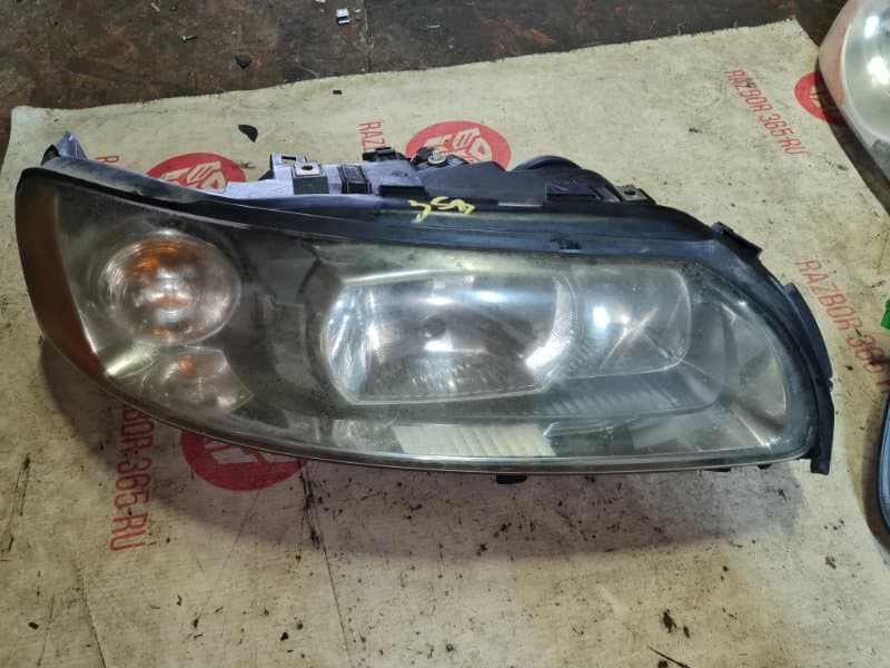Фара ксенон Volvo XC70 P2 B5254T2 2005 (б/у)
