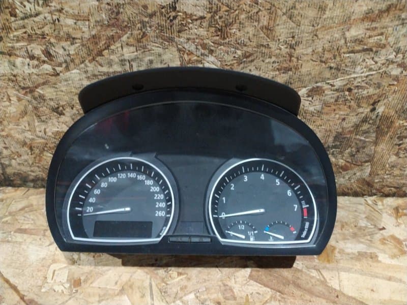 Щиток приборов BMW X3 E83 N52B25AF 2008 (б/у)