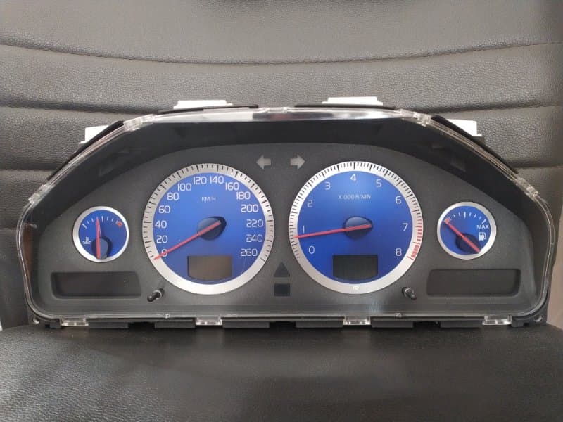 ЩИТОК ПРИБОРОВ R-Design Volvo V70 SW B5254T4 2003 (б/у)