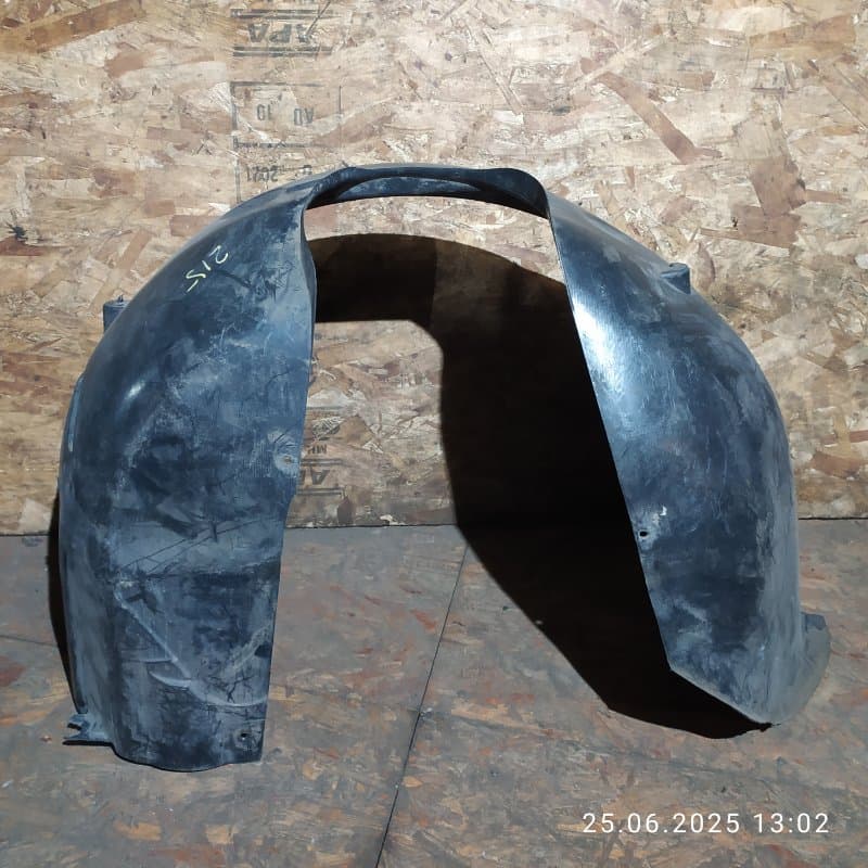 ПОДКРЫЛОК С ДЕФЕКТОМ Volvo S40 MS B4204S3 2009 перед. прав. (б/у)