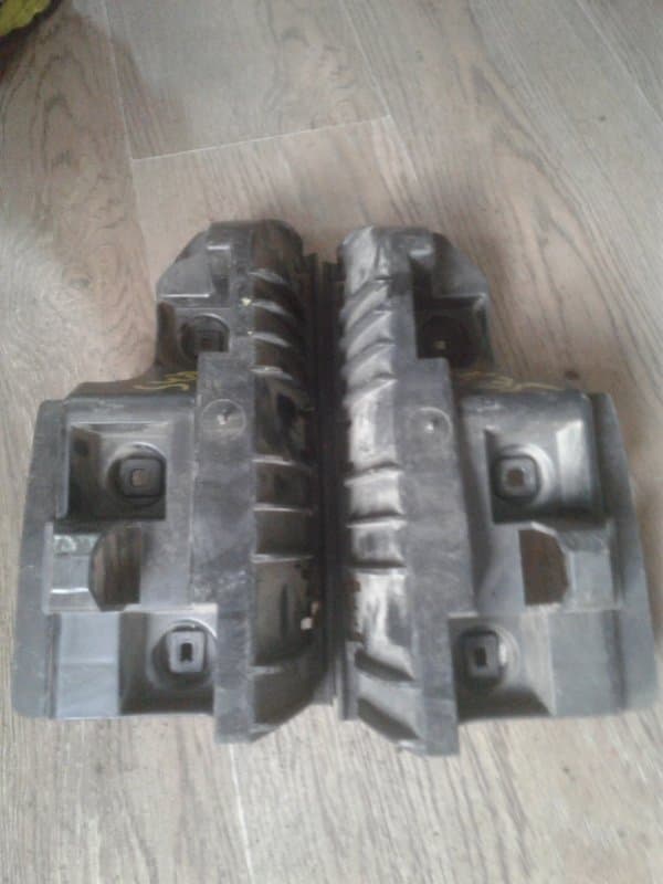 Комплект кронштейнов Volvo S60 RS B5254T2 2005 задн. (б/у)