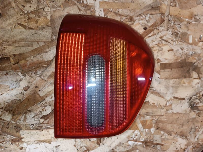Фонарь Audi A3 8L1 AQA 1999 задн. лев. (б/у)
