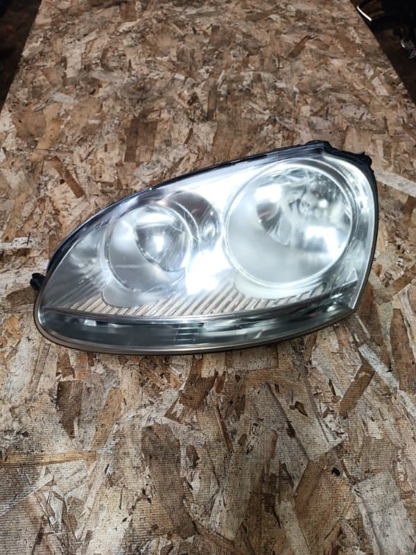 Фара галоген Volkswagen Jetta 1K2 BVY 2009 перед. лев. (б/у)