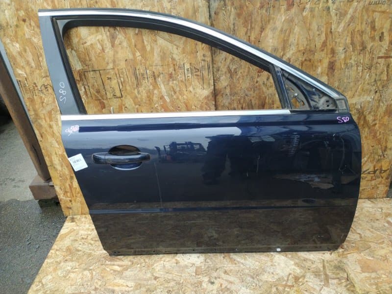 Дверь VOLVO S80 AS B5254T 2009 перед. прав. (б/у)