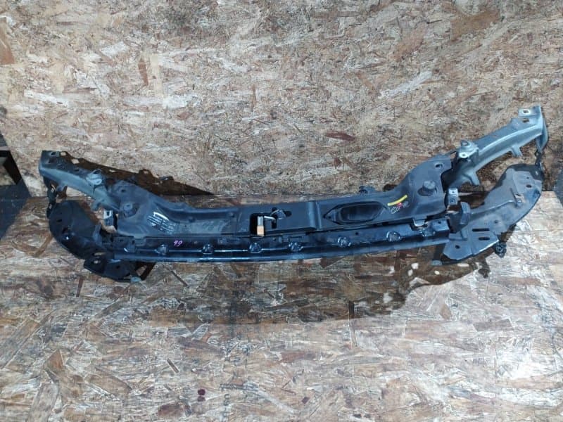 Панель передняя Volvo S40 MS B4204S3 2010 (б/у)