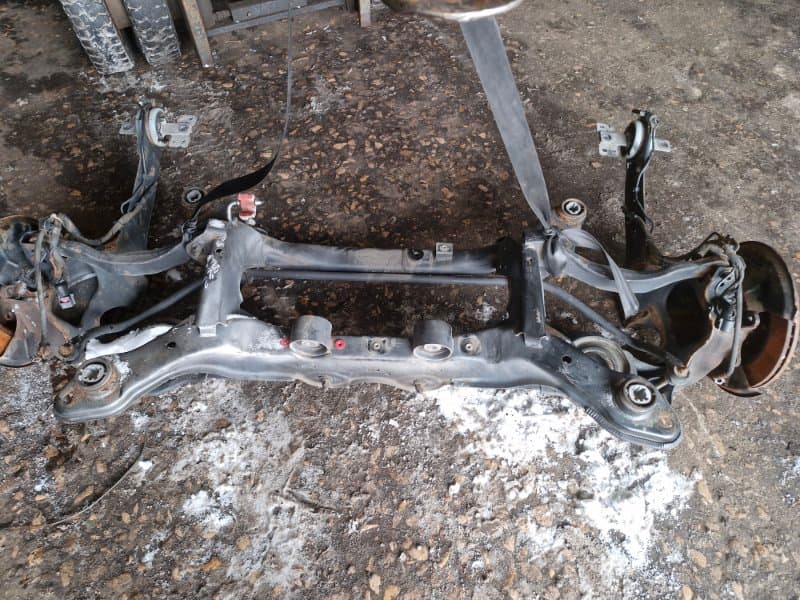 Балка подвески Volvo xc60 BZ B5254T12 2015 задн. (б/у)