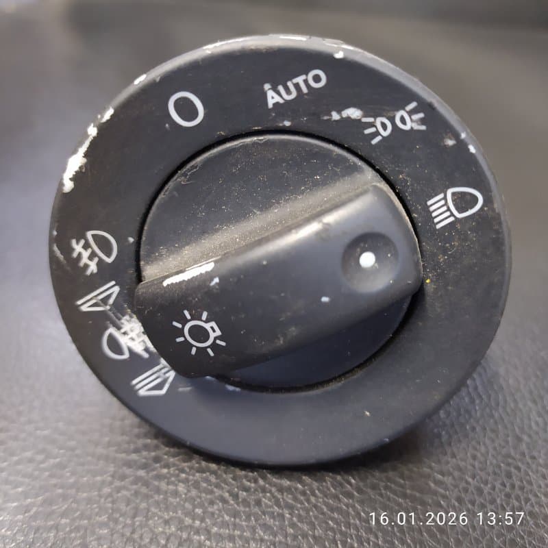 Переключатель света Audi A4 8EC BWE 2006 (б/у)