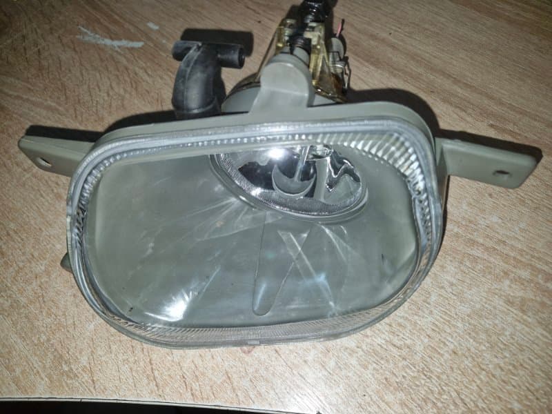 Фара противотуманная Volvo ХС90 ВНЕДОРОЖНИК B5254T2 2006 перед. прав.