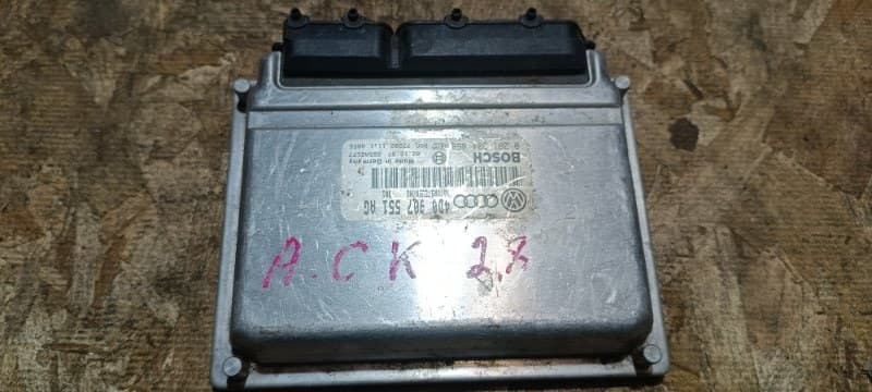 БЛОК УПРАВЛЕНИЯ ДВИГАТЕЛЯ AUDi A6 4B2 ACK 1998 (б/у)
