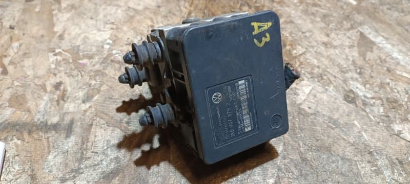 Блок abs AUDI A3 8P1 BSE 2004 (б/у)