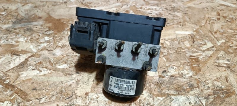 Блок abs Volvo XC70 SZ B5254T 2005 (б/у)