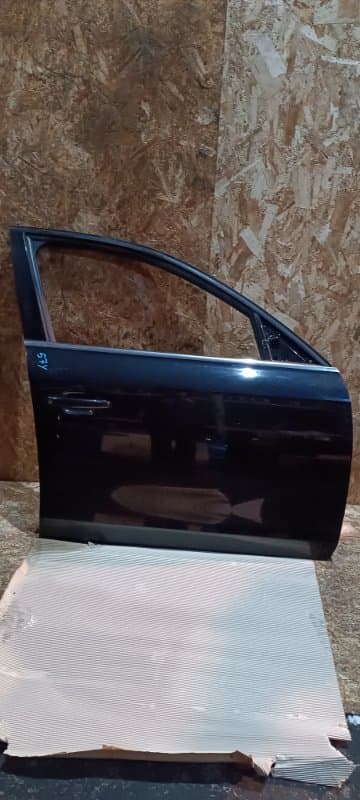 Дверь Audi A4 8K5 CDN 2011 перед. прав. (б/у)