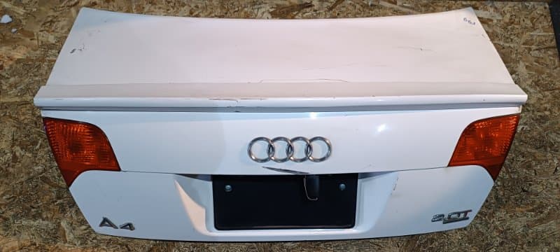 КРЫШКА БАГАЖНИКА СО СПОЙЛЕРОМ Audi A4 8EC BWE 2006 (б/у)