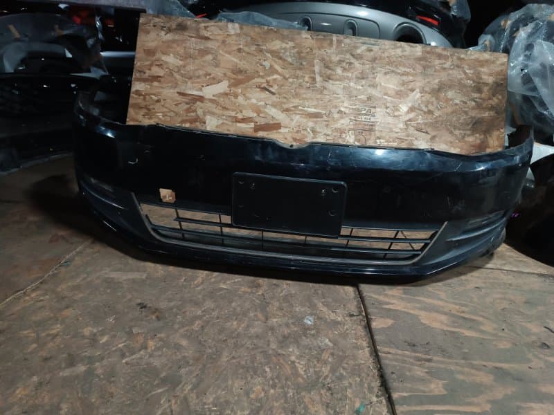 Бампер Volkswagen Sharan 7N1 CAV 2012 перед. (б/у)