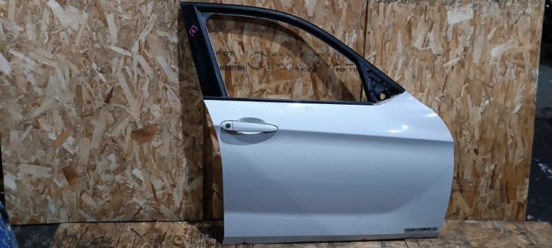 Дверь BMW X1 E84 N46B20B 2011 перед. прав. (б/у)