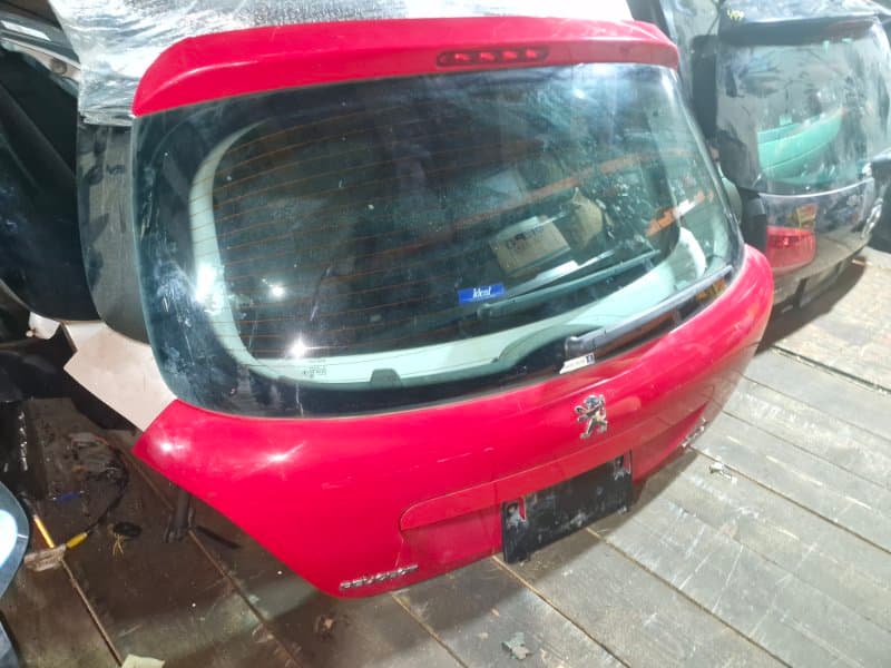 Крышка багажника Peugeot 207 ХЕЧБЕК 5FW EP6CD EUR4 2007 (б/у)