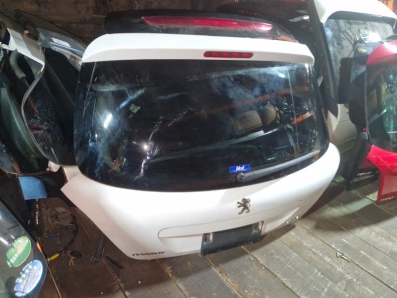 Крышка багажника Peugeot 207 ХЕЧБЕК 5FS EP6C 2010 (б/у)