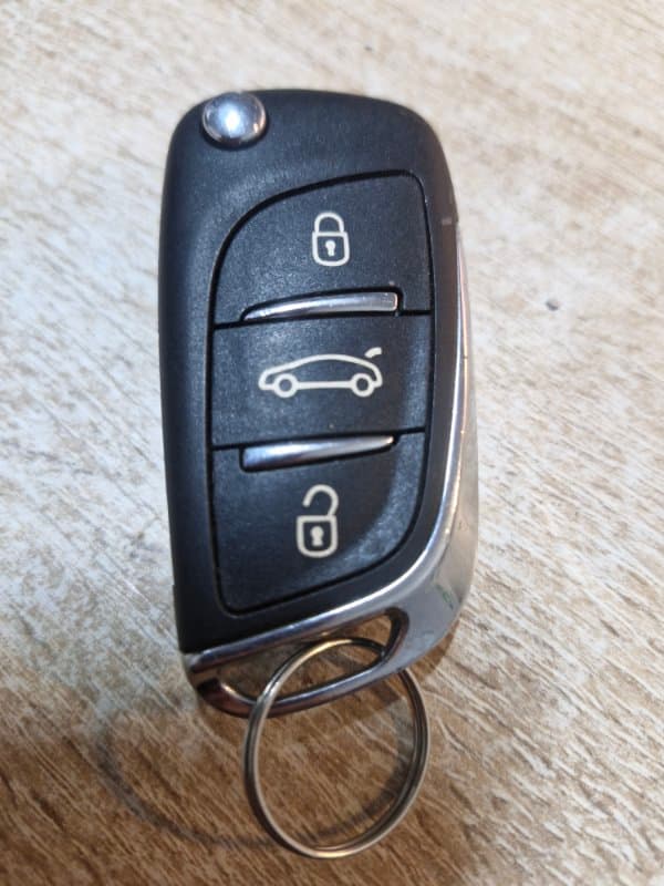 Ключ зажигания Citroen DS4 NX 1.6T EP6CDTM 5F06 2013 (б/у)