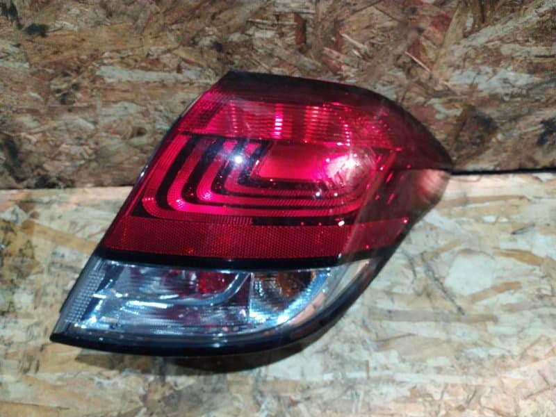 Фонарь Citroen C4 B7 BH01 DV6FC 2016 задн. прав. (б/у)